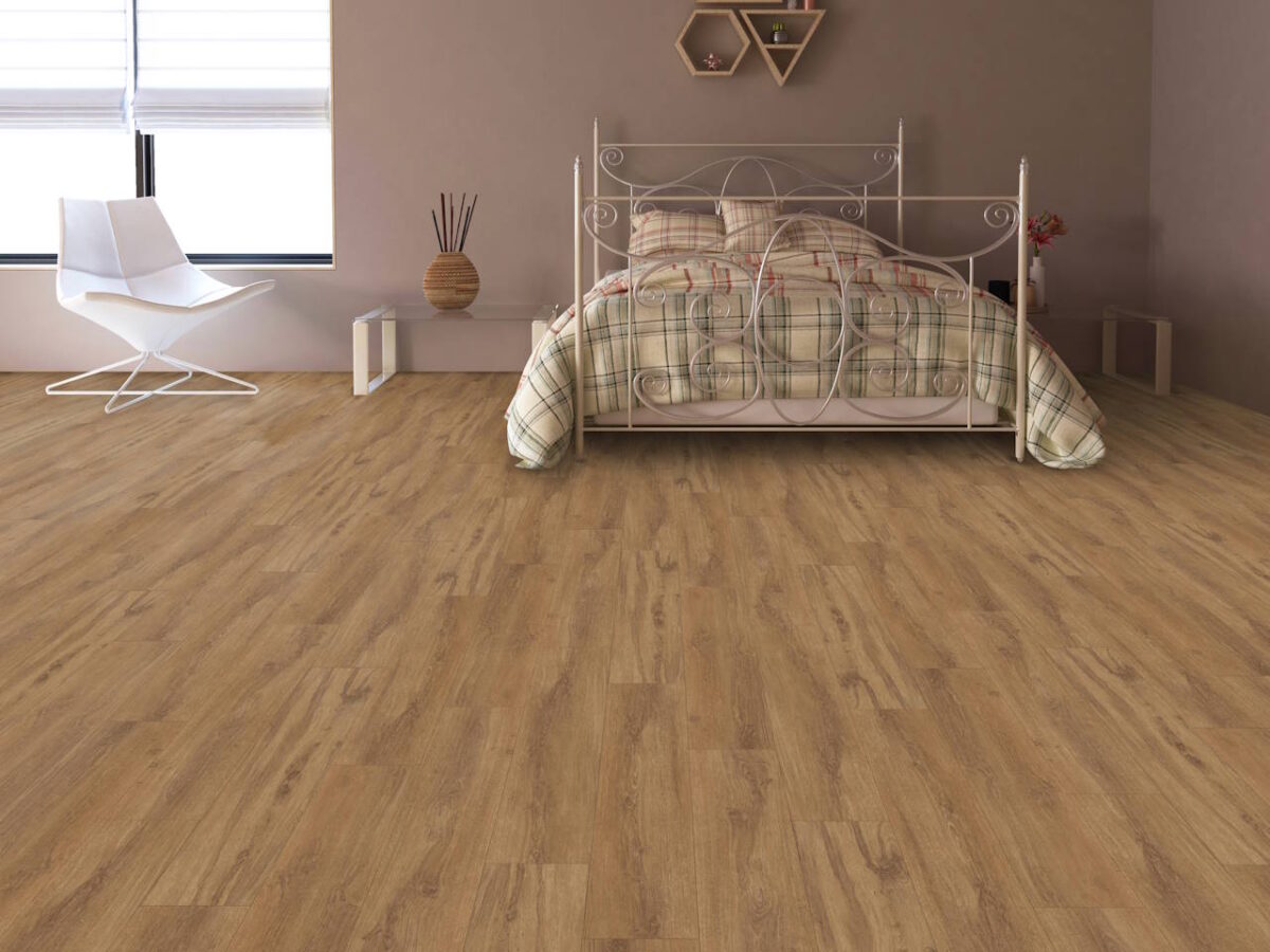 Project Plus Golden Oak Room Scene